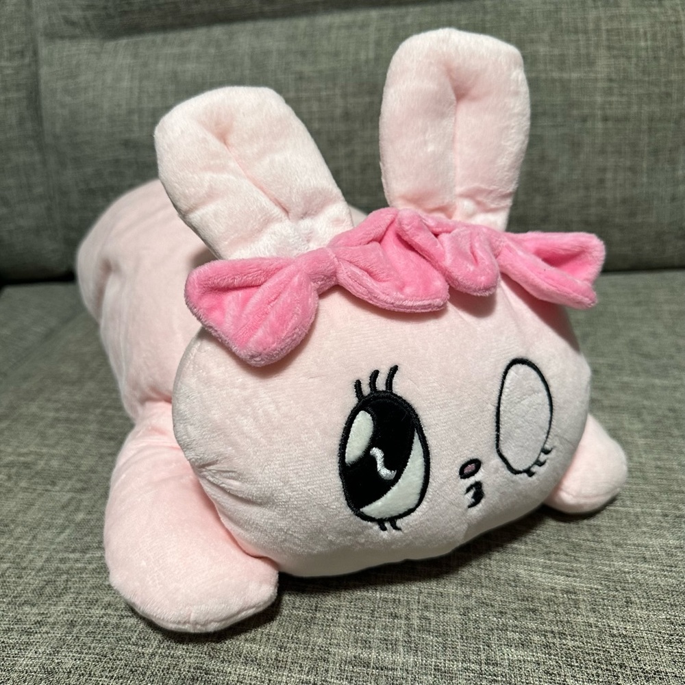 ❤️*RARE* Esther Bunny Plushie Tissue Box Cover Plush by Esther Kim #japan